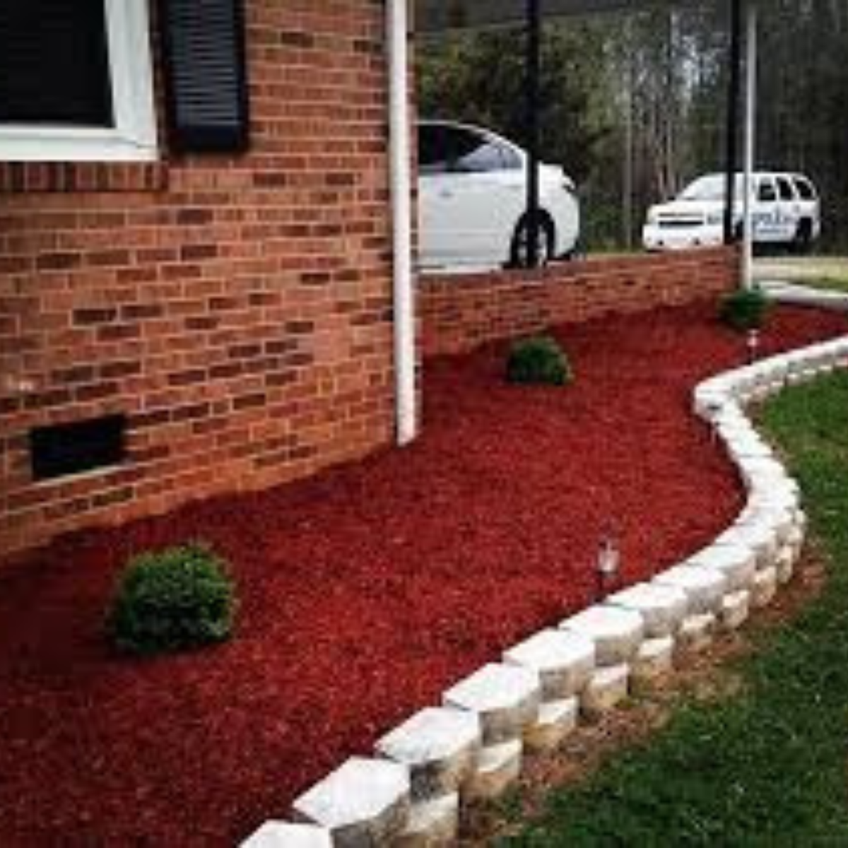 Red Cedar Mulch 3CF Bags Near Me | Bulk Bagged Mulch Delivery