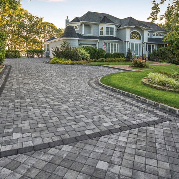 Cambridge RoundTable walkway pavingstones