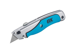 OX SOFT GRIP UTILITY KNIFE   	OXP220801 OX SOFT GRIP UTILITY KNIFE
